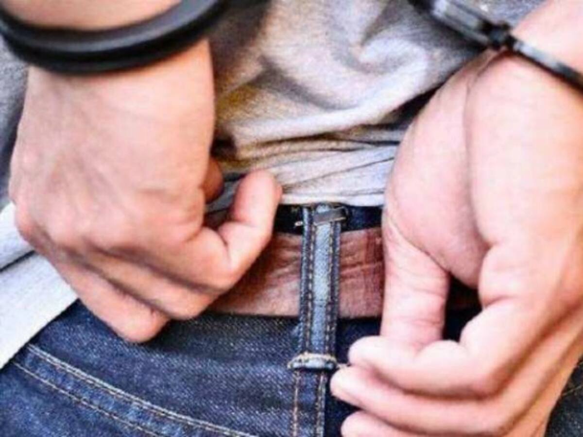 Un clip que obre manilles