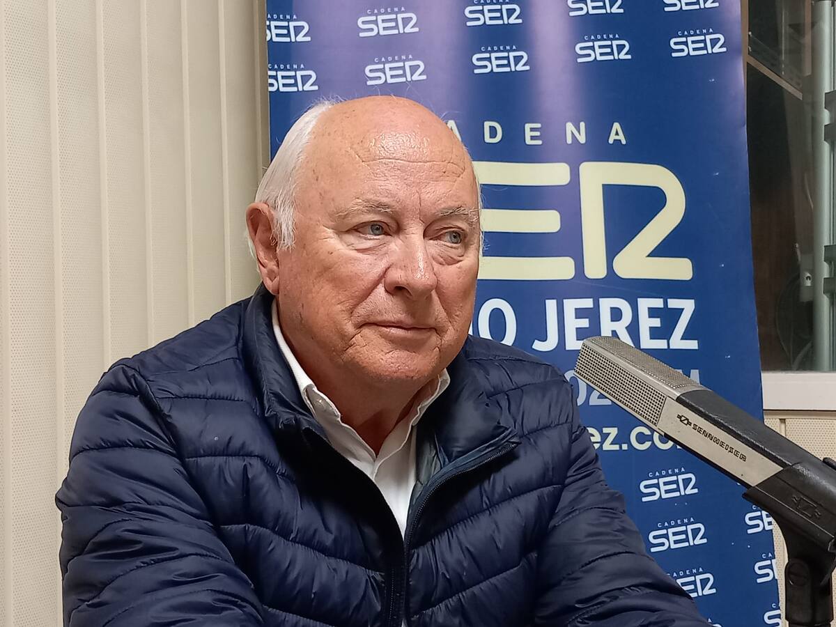 El doctor Miguel Lizaso, alergólogo