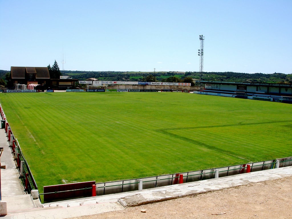 Campo Municipal de los Deportes de Barbastro