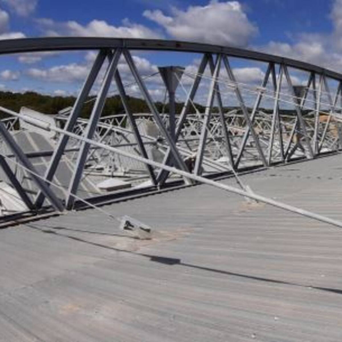 Adjudicadas las obras de reparación de la cubierta del Palacio de Deportes