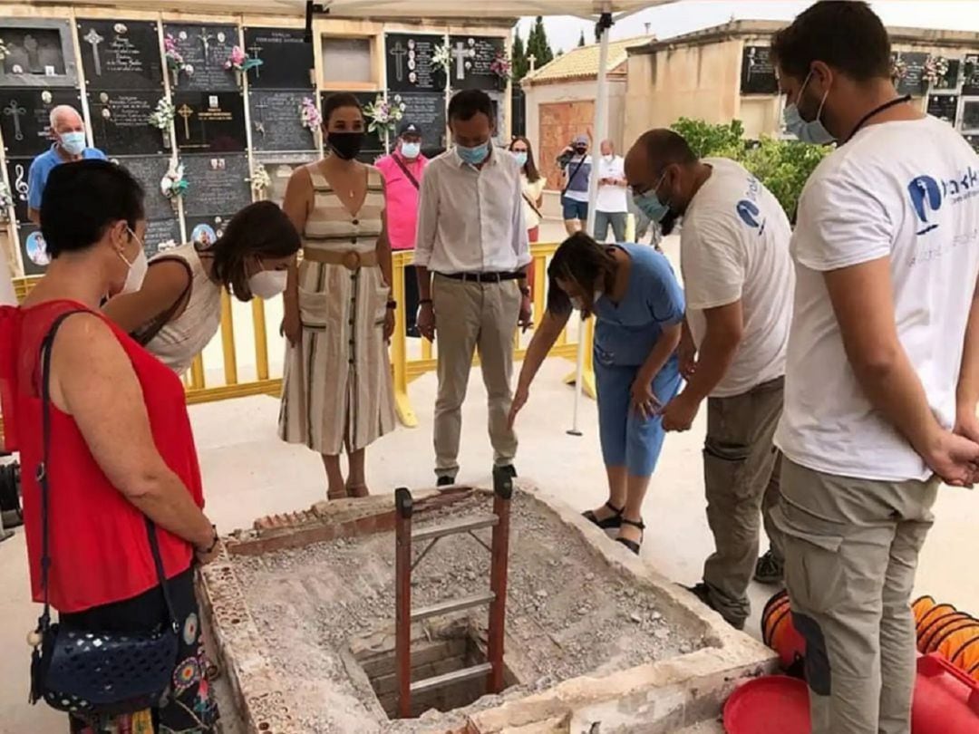 Exhumaciones en el Cementerio Viejo