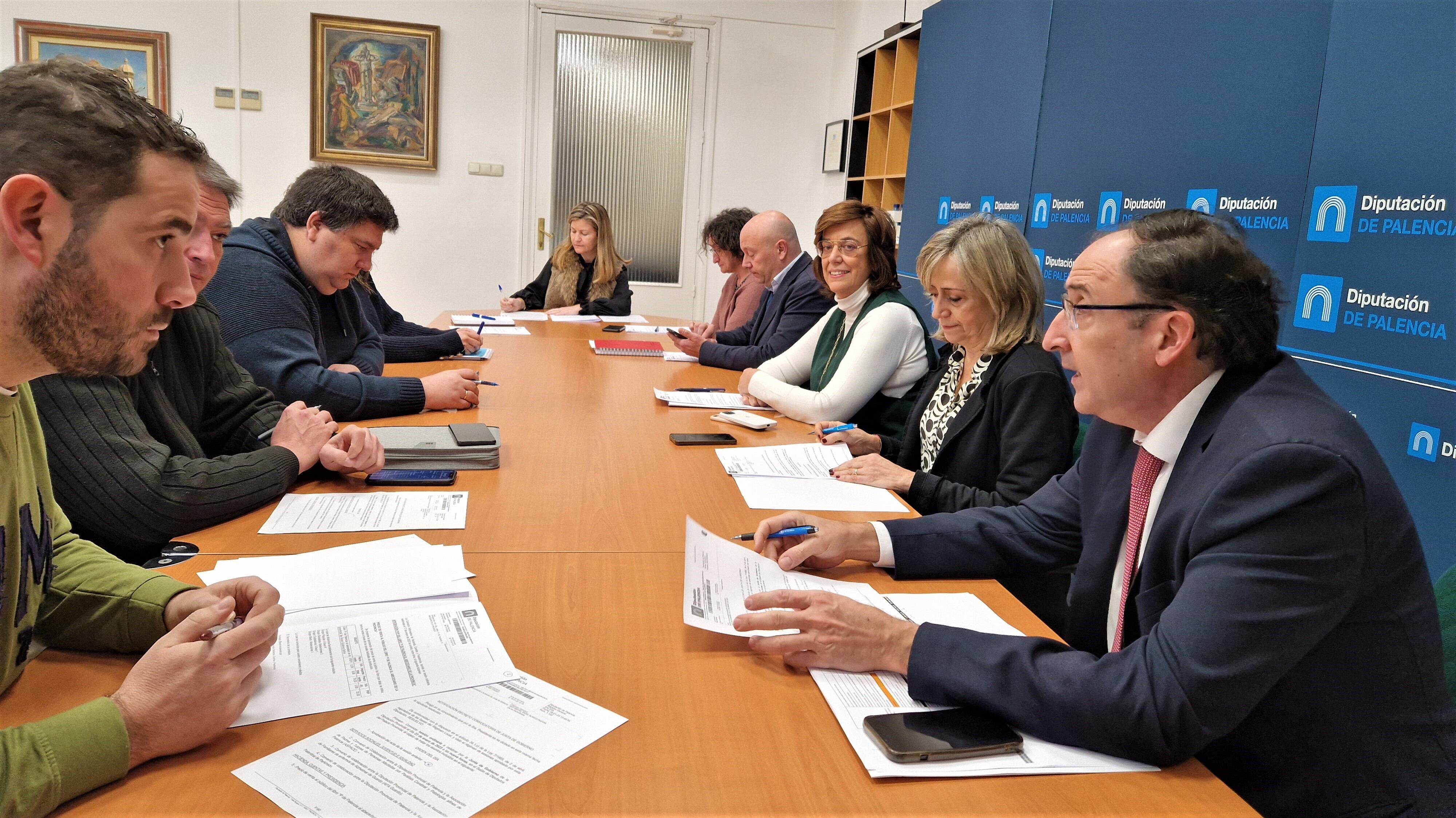 La Diputación renueva los convenios con ASPACE, AFA Guardo y Asociación palentina de Parkinson