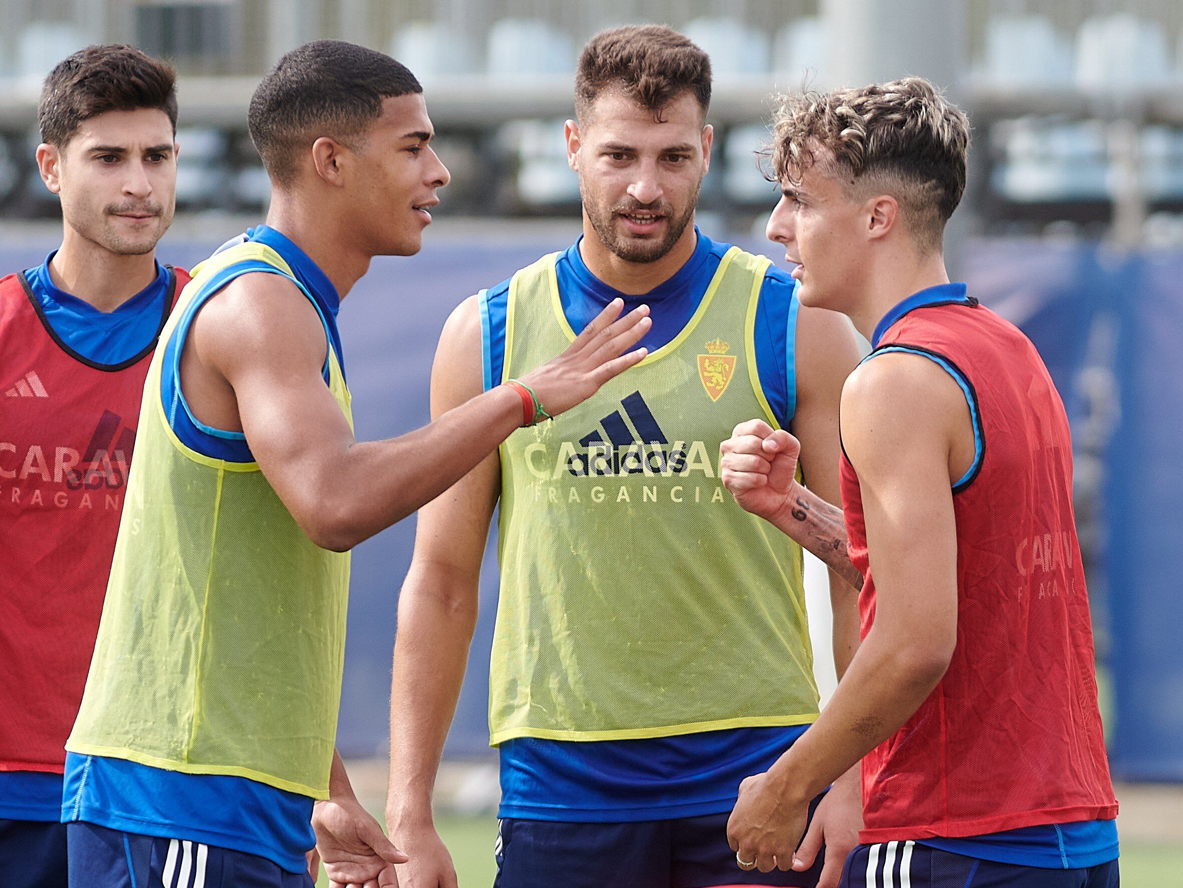 Mouriño, a la izquierda, junto a Francés en un entrenamiento