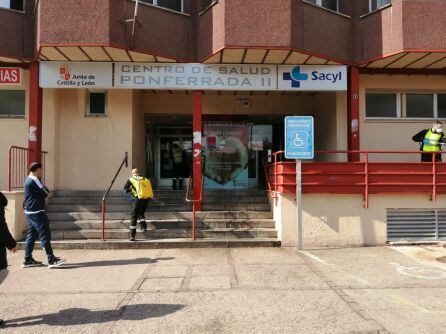 Limpieza en el centro de salud Ponferrada II