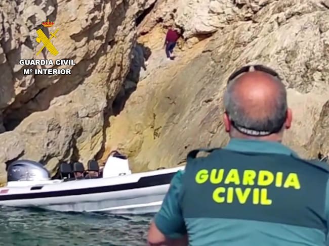 La Guardia Civil desmantela un grupo criminal en Águilas y Huercal Overa para el suministro de combustible a pateras taxi