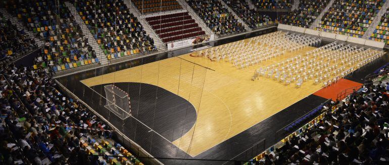 Unas 1.570 personas se examinaron ayer de la primera prueba