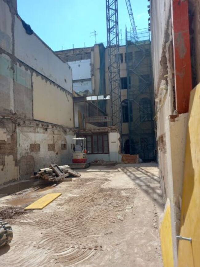 Interior diáfano tras derribo