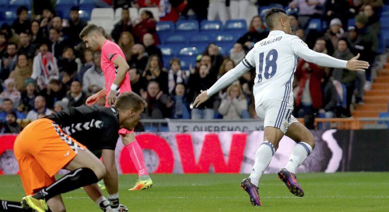 Mariano celebra su gol ante la Cultural Leonesa