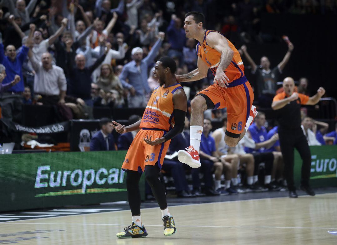 Jordan Loyd y Alberto Abalde, los líderes de la victoria de Valencia Basket