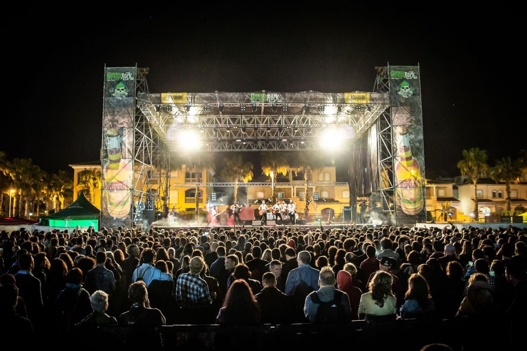 Actuación de La Moda, en el Montgorock Xàbia Festival 2018.