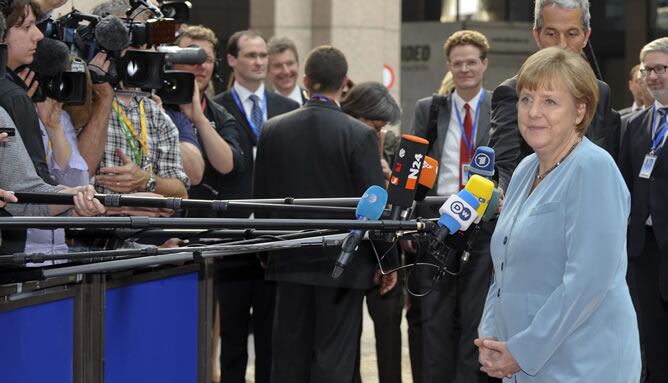 Merkel, a su llegada a la reunión informal de los líderes de la UE