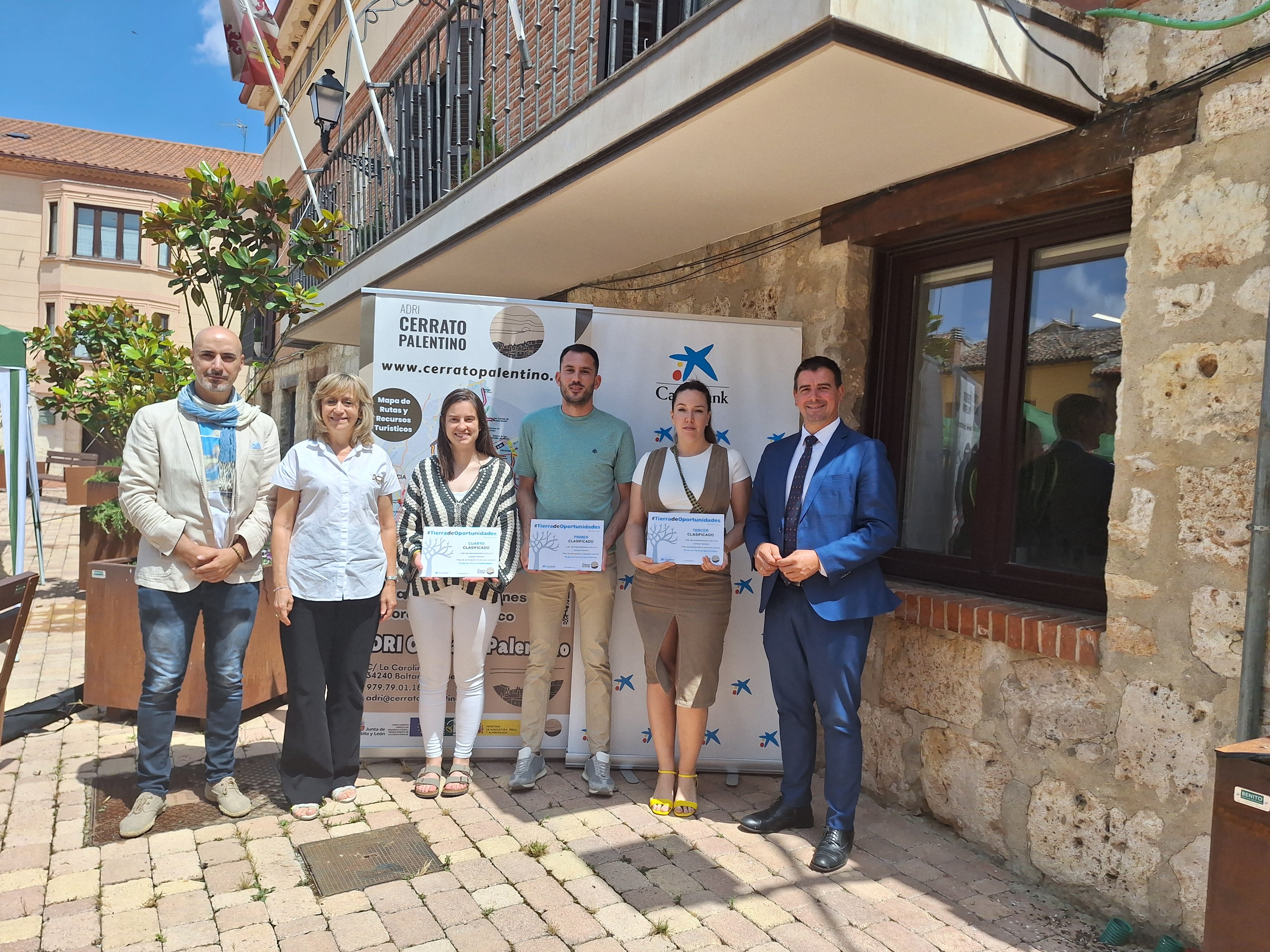 ADRI Cerrato Palentino y CaixaBank destinan 10.000 euros al emprendimiento rural con Tierra de Oportunidades