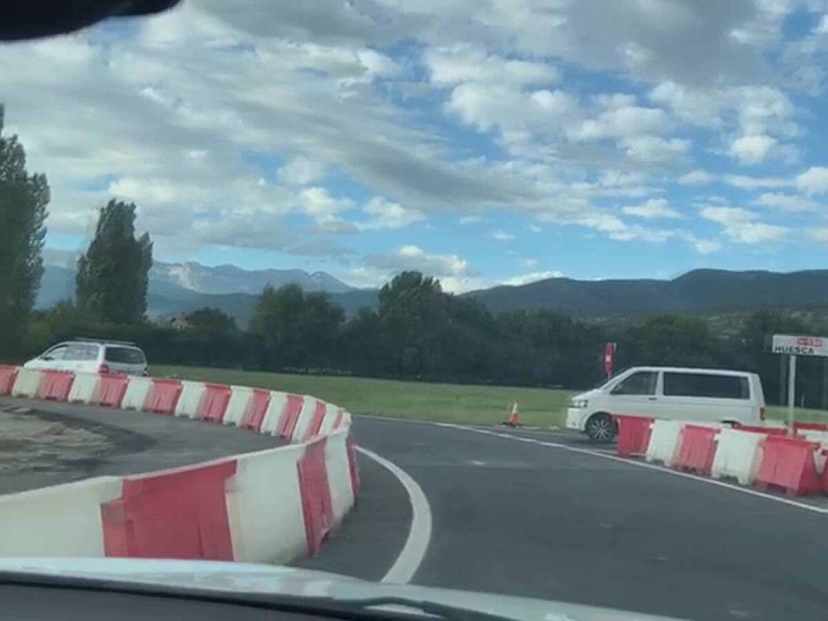 Abierta al tráfico la rotonda de Aurín