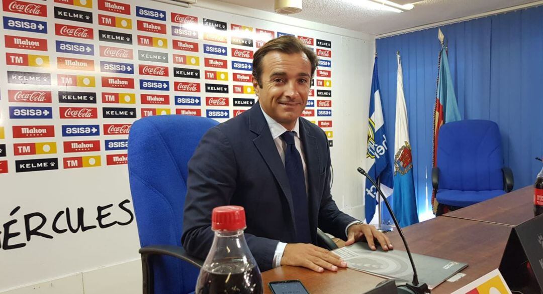 Carlos Parodi, en la sala de prensa del Rico Pérez