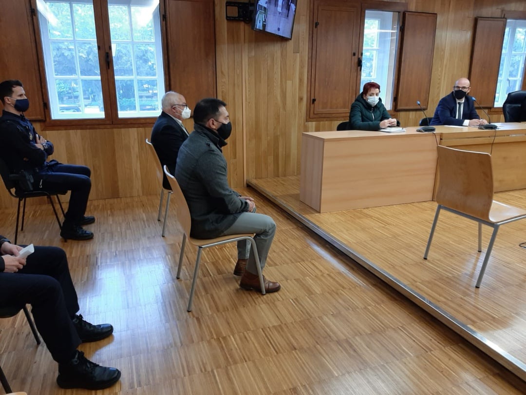 Fotografia durante el juicio de José Manuel García Adán