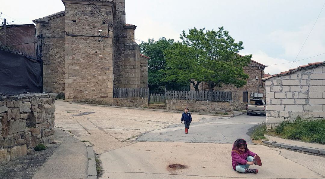 Plaza de la Iglesia, en Arguijo.