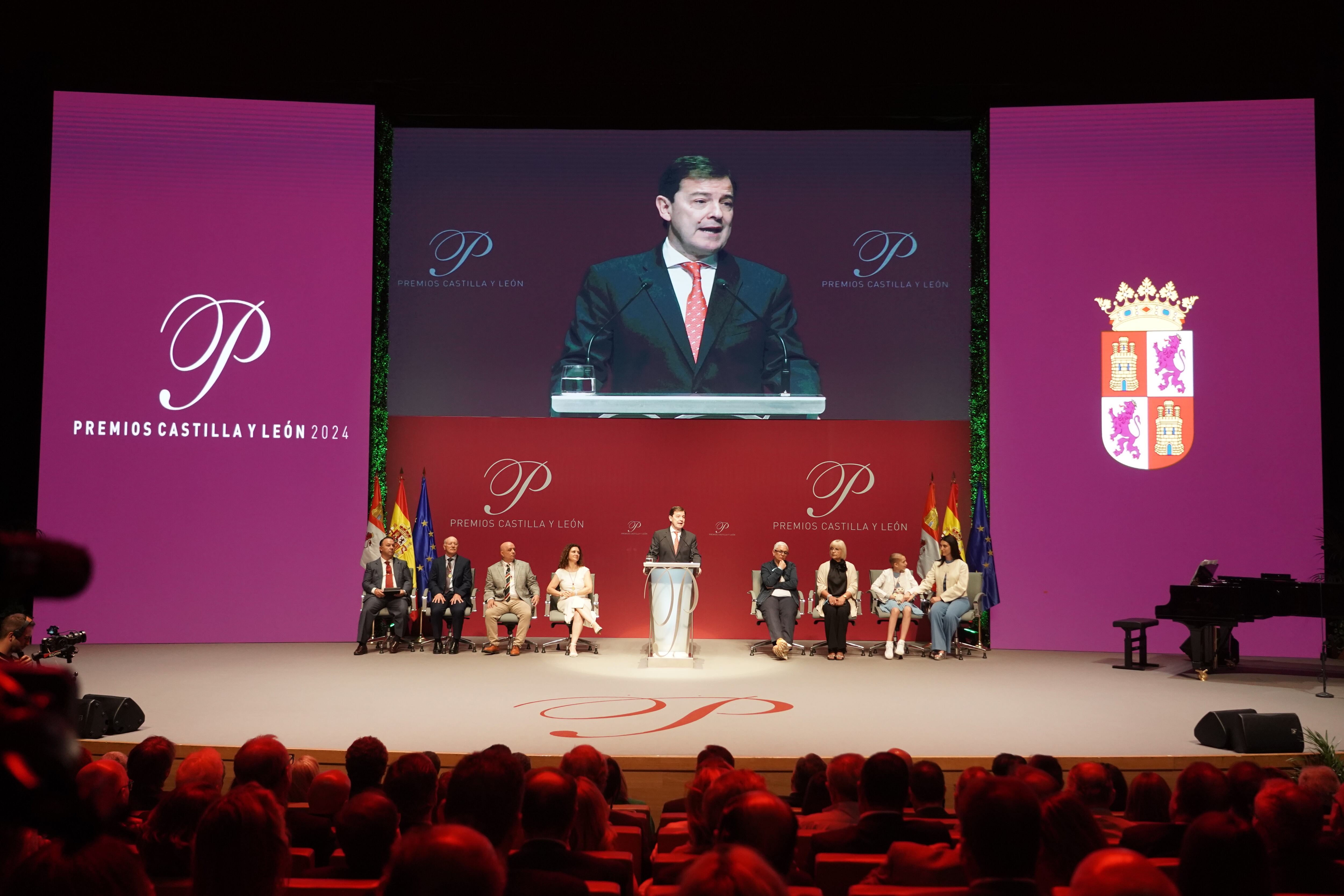 Intervención del presidente de la Junta, Alfonso Fernández Mañueco, en la entrega de los Premios Castilla y León 2024