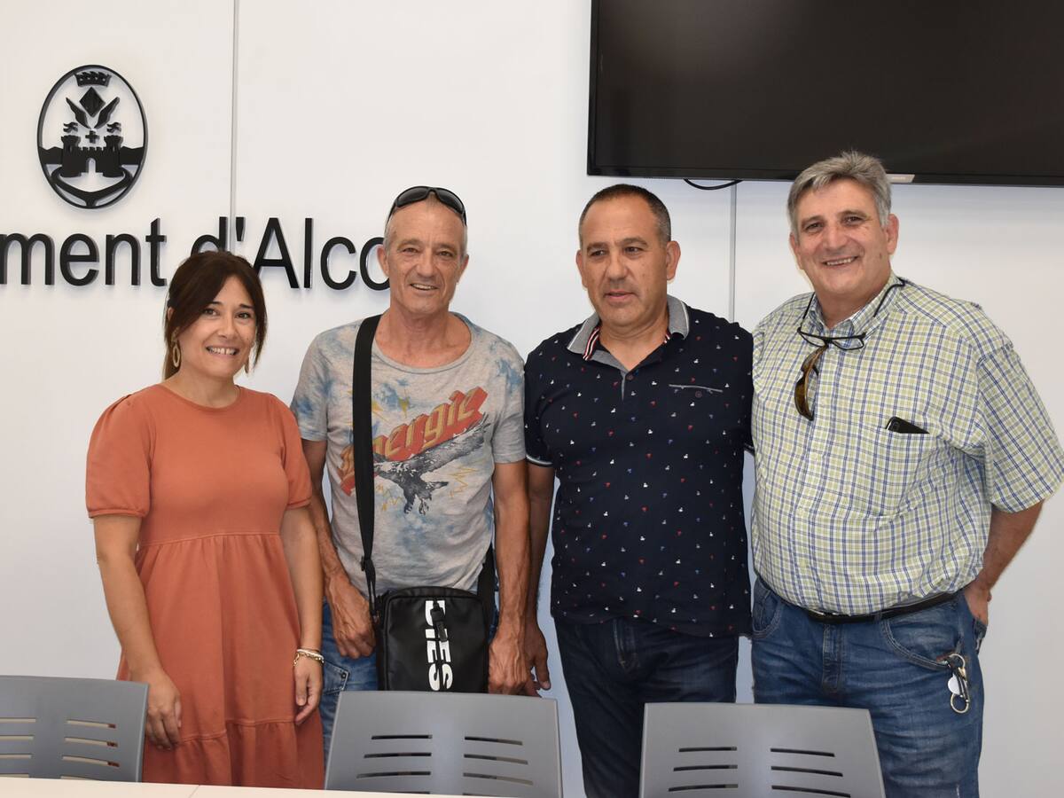 Los bomberos quieren sorprender en su aportación a la Feria Modernista