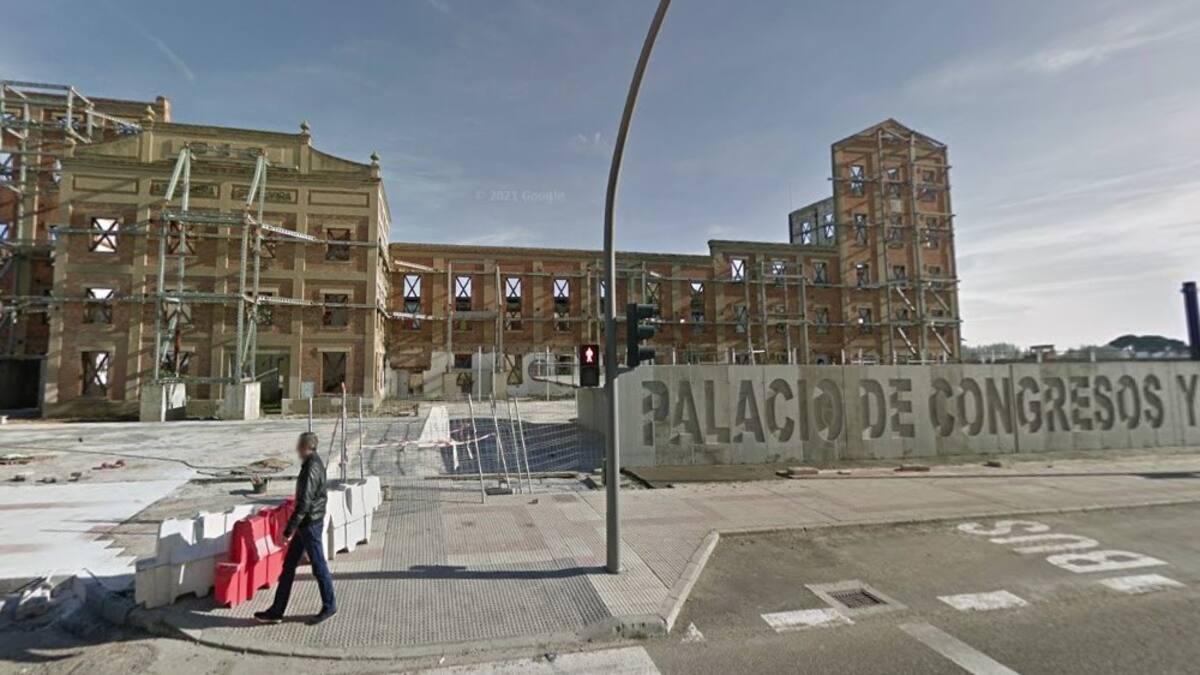 El Ayuntamiento presenta el proyecto para la envolvente del Palacio de Congresos