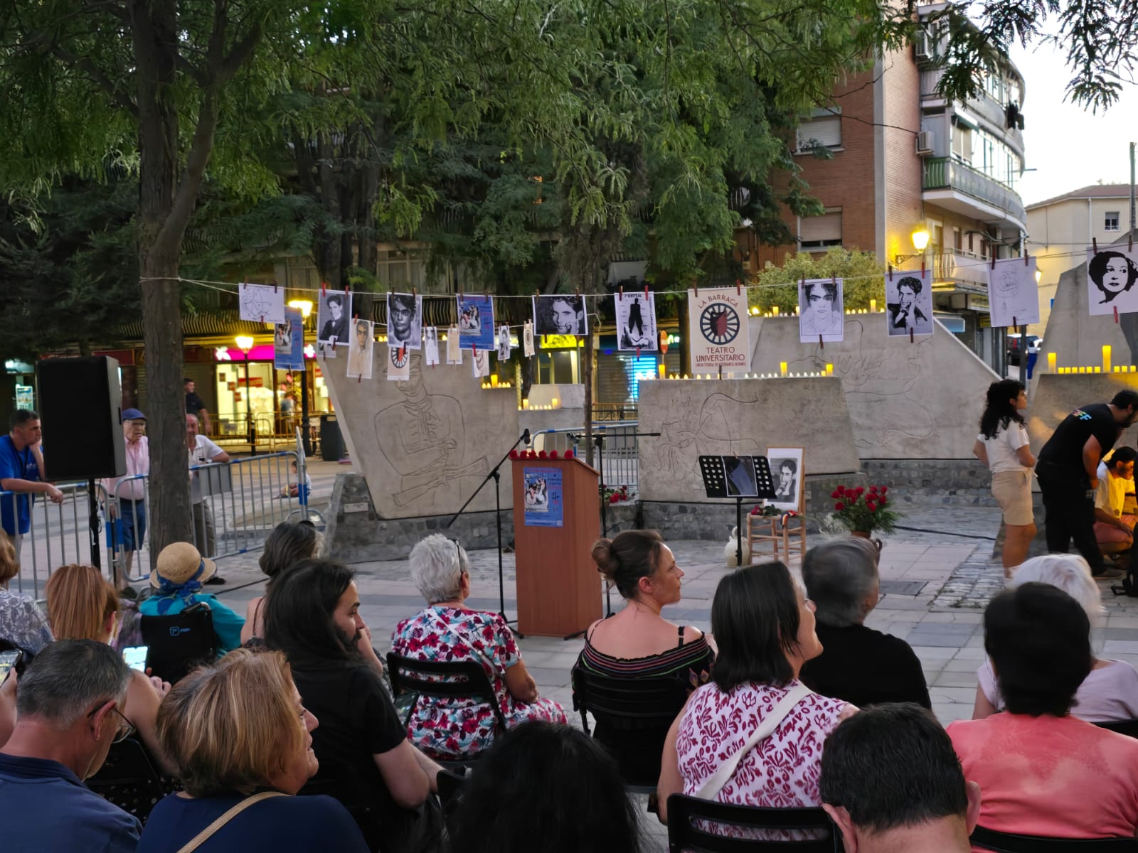 Vecinos de Villa de Vallecas en la Ofrenda Poética a Federico García Lorca 2024