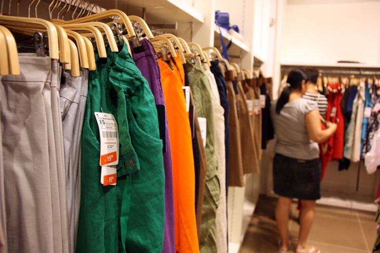 Inditex incrementa vendes un 8% i guanya 2.501 milions d'euros, un 5% més