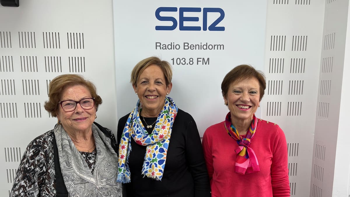 La Voz de la Experiencia con tres usuarias del Centro Social La Casilla de La Nucía