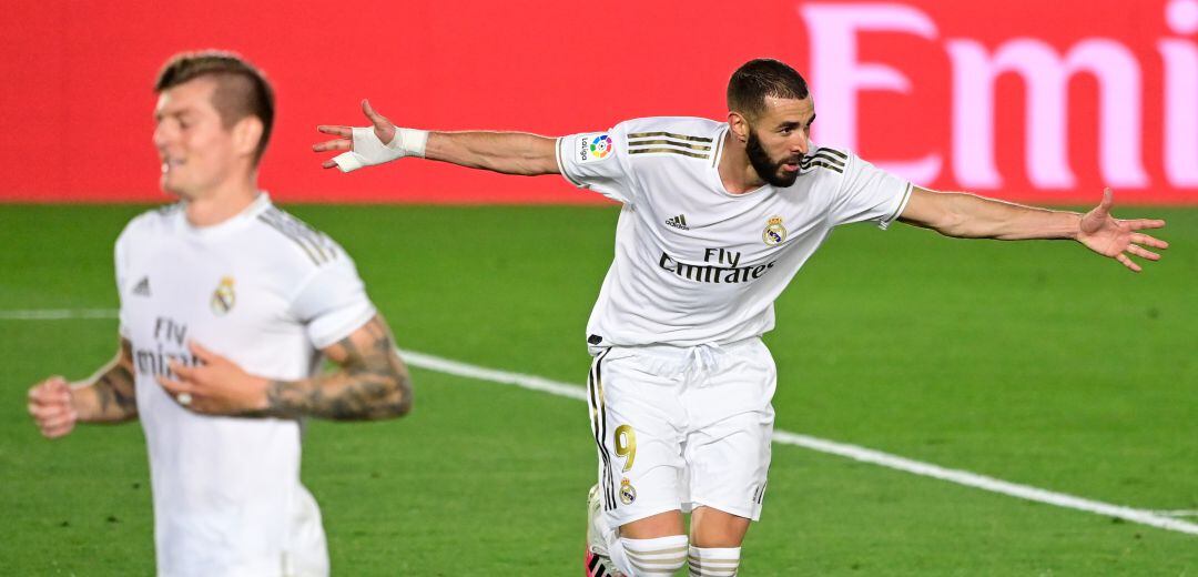 Karim Benzema celebra un gol en LaLiga esta temporada