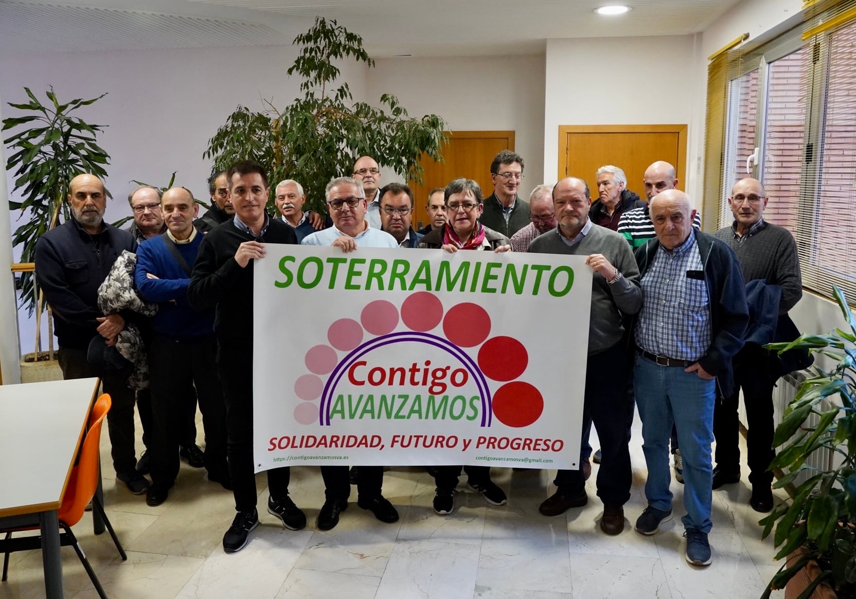 Presentación de la nueva formación surgida de la Plataforma para el Soterramiento del Ferrocarril que concurrirá a las elecciones del 28M