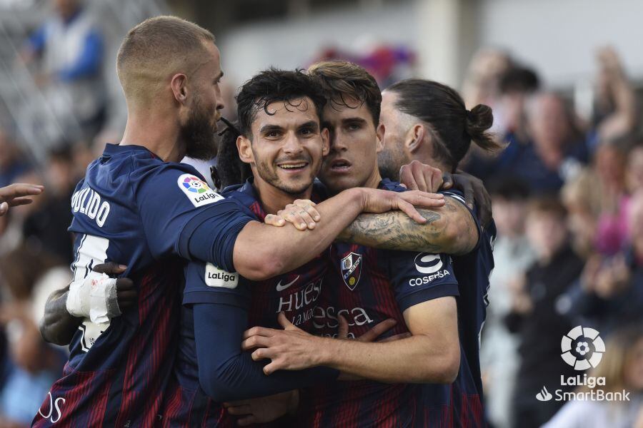 El gol de Javi Martínez adelantó al Huesca