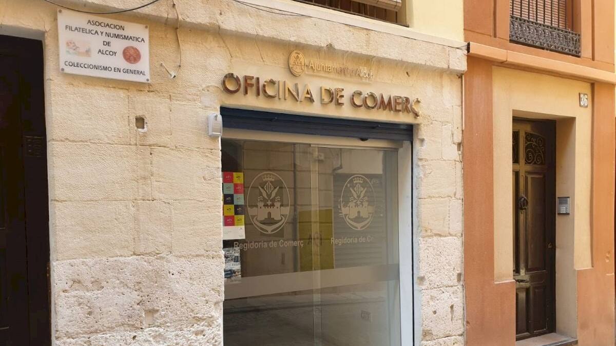 Alcoy pondrá a la venta durante dos días los bonos consumos en la oficina de Comercio