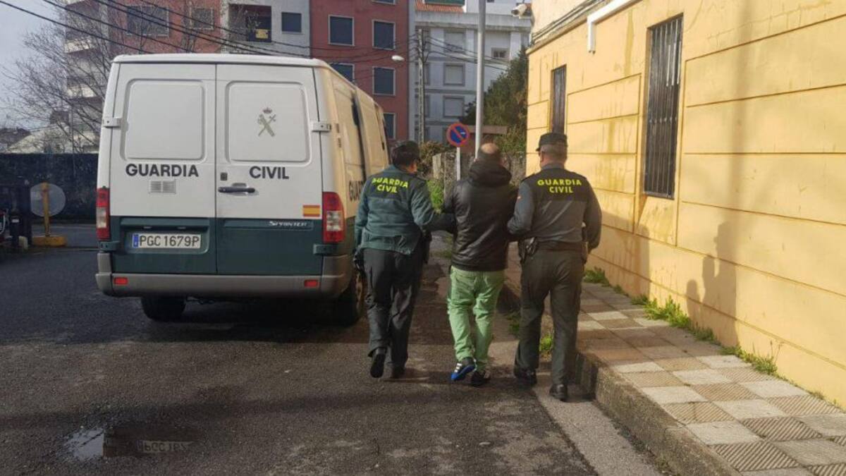 Operaciones de la Guardia Civil en Barcelona, Rianxo y Vilalonga