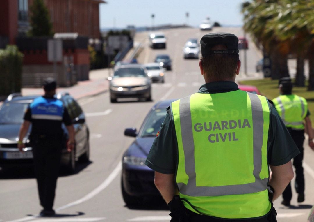 Agentes de la Guardia Civil de tráfico