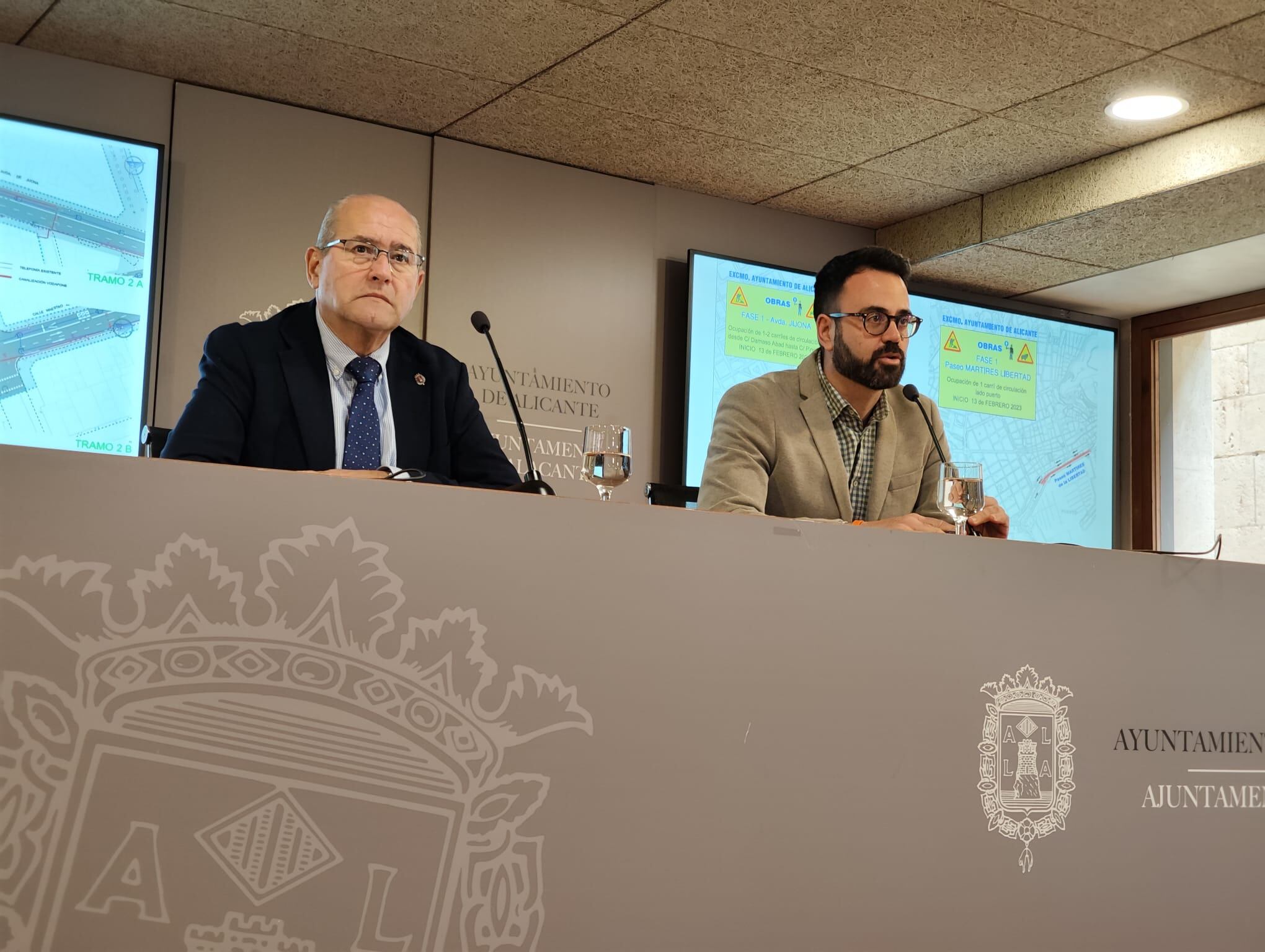 José Ramón González y Adrián Santos en rueda de prensa