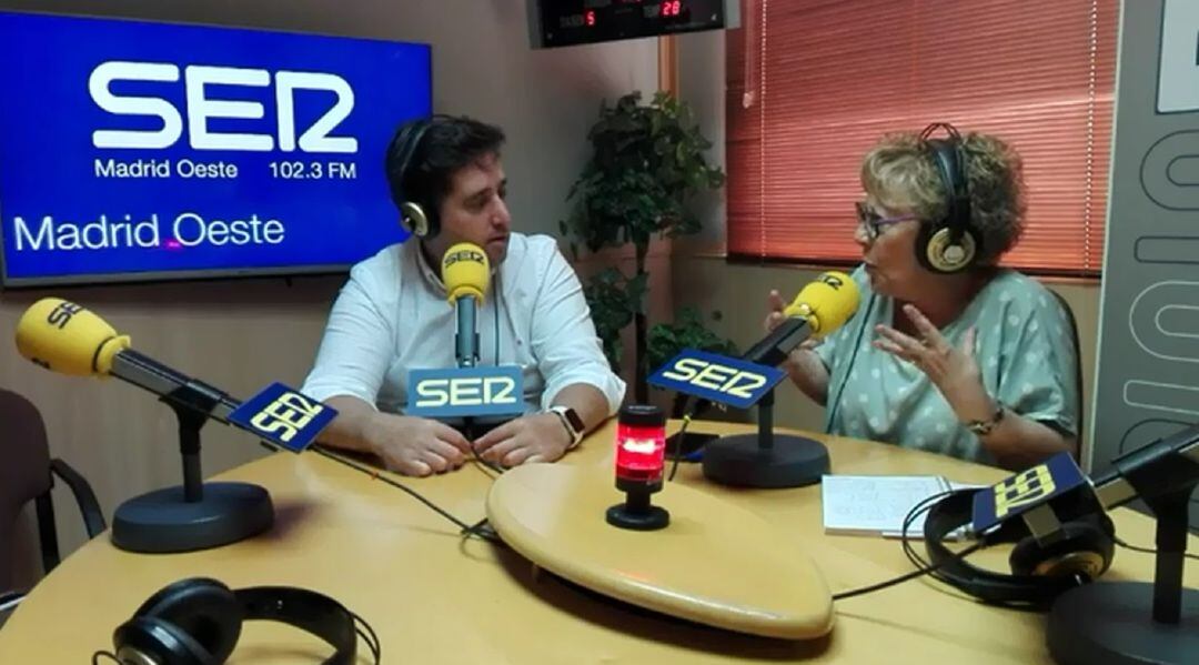 Los periodistas Gustavo Muñana y Elisa Blanco