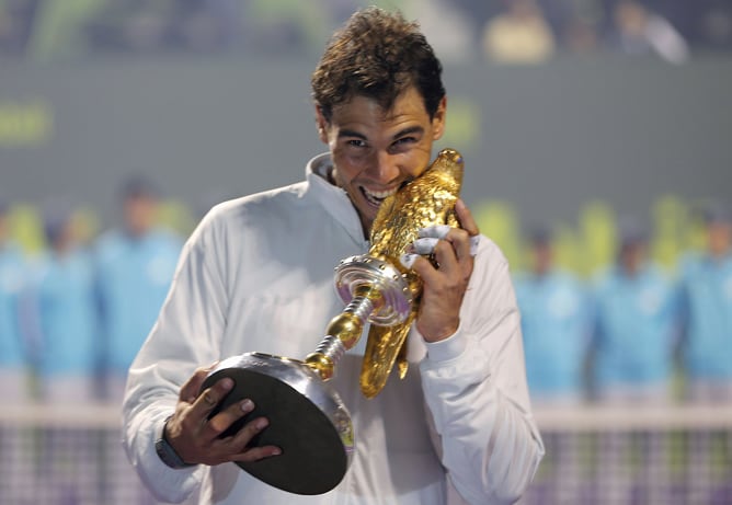 El número 1 del mundo gana a Monfils (6-1, 6-7 y 6-2) en la final del Torneo de Doha