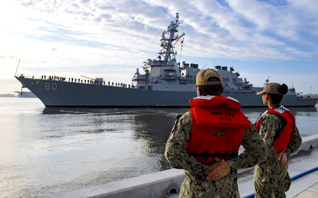 USS Roosevelt (DDG-80), el pasado fin de semana, a su salida del puerto de Florida