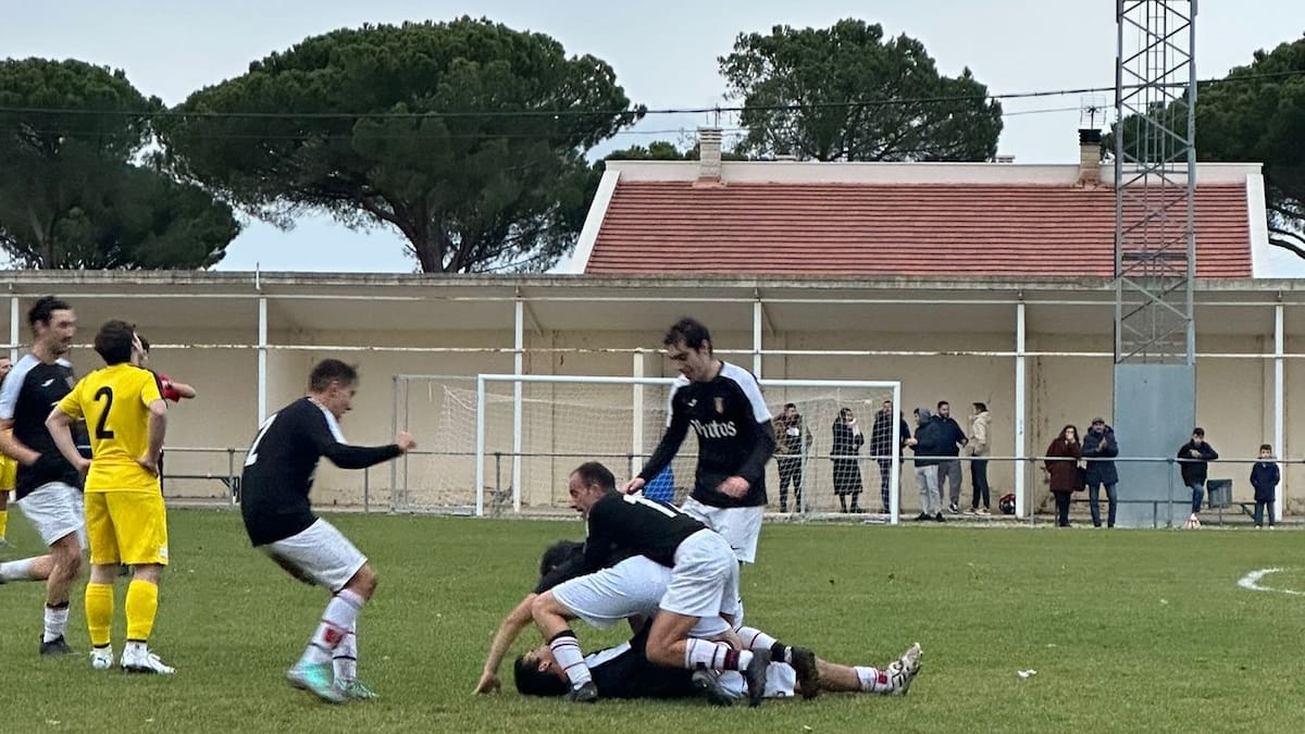 Unión en el Atlético Peñafiel para luchar por el ascenso