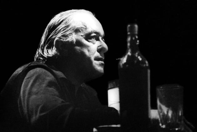 Vinicius de Moraes durante una actuación en los setenta