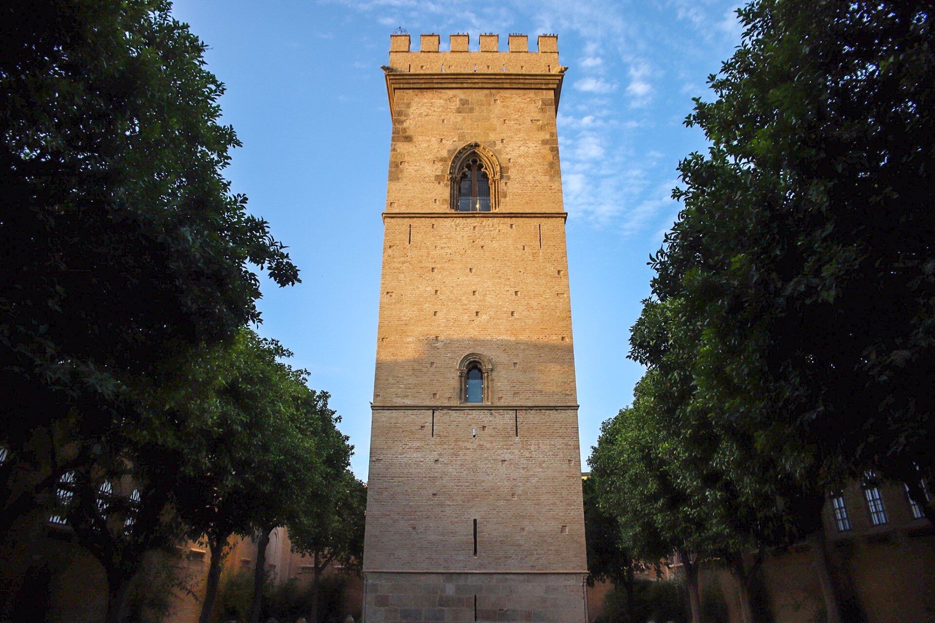 Imagen de Archivo Torre de Don Fadrique, junto a las instalaciones del ICAS