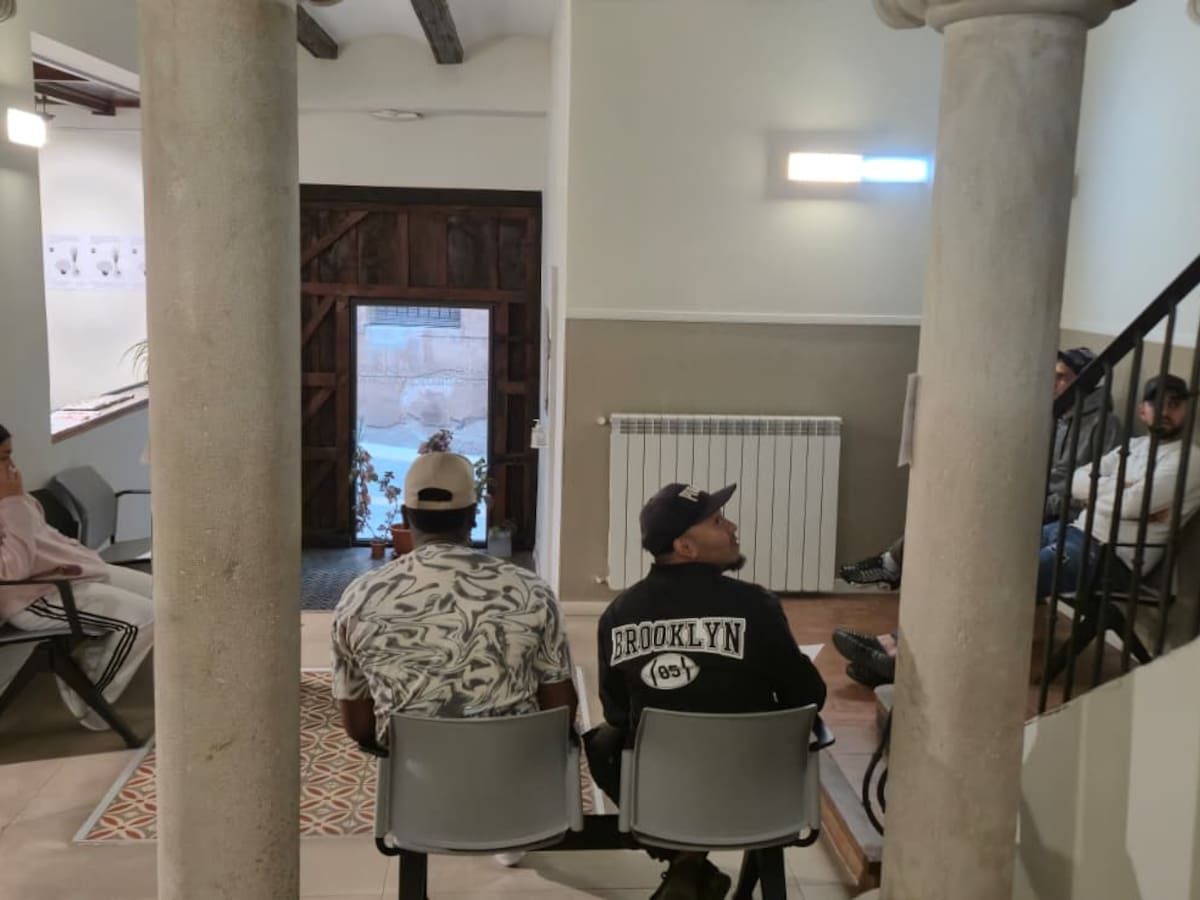 Cómo acreditar tu residencia sin un certificado de empadronamiento: una trabajadora social de Calahorra despeja dudas sobre la regularización