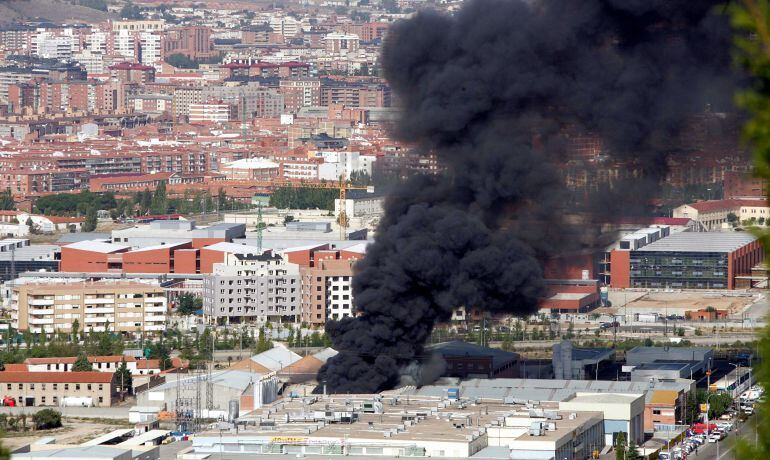 Incendio registrado en el polígono de San Cristóbal en 2006