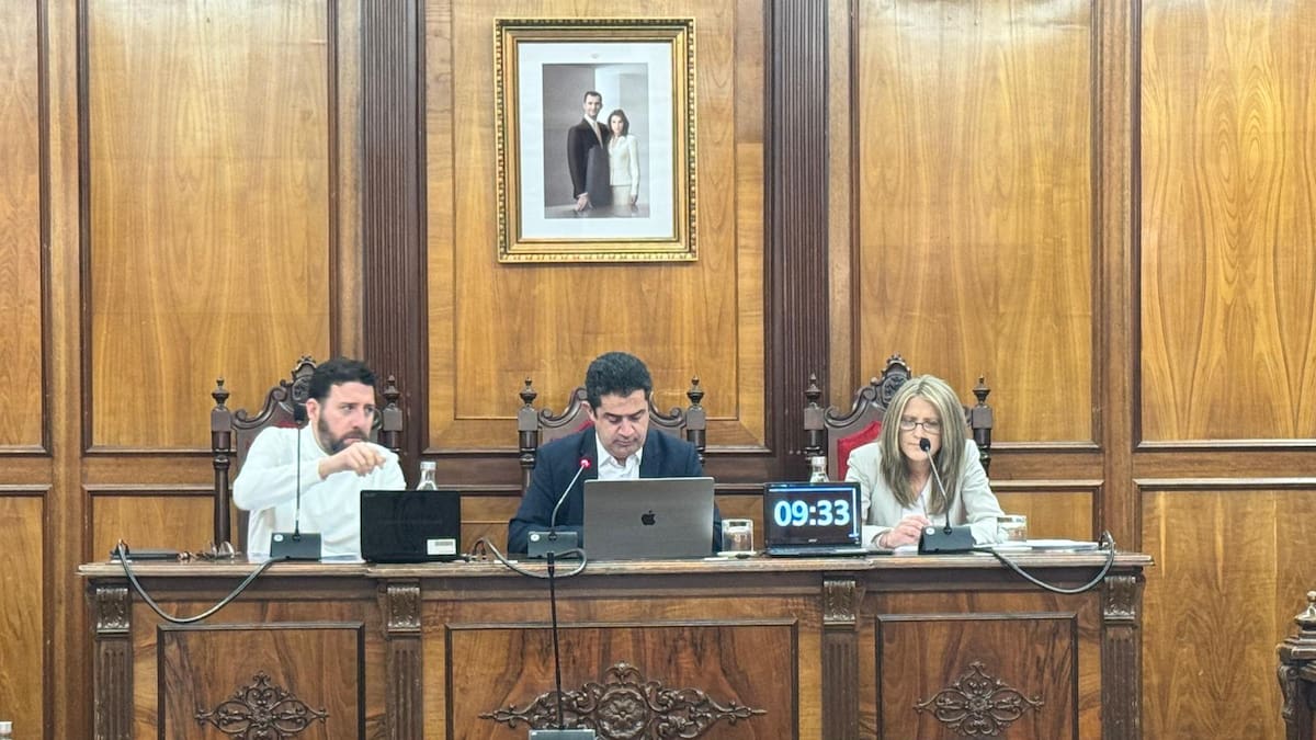El alcalde de Alcoy se someterá a una cuestión de confianza tras el no de la oposición al presupuesto: "Si creen que mi tiempo ha pasado, gobiernen ustedes"
