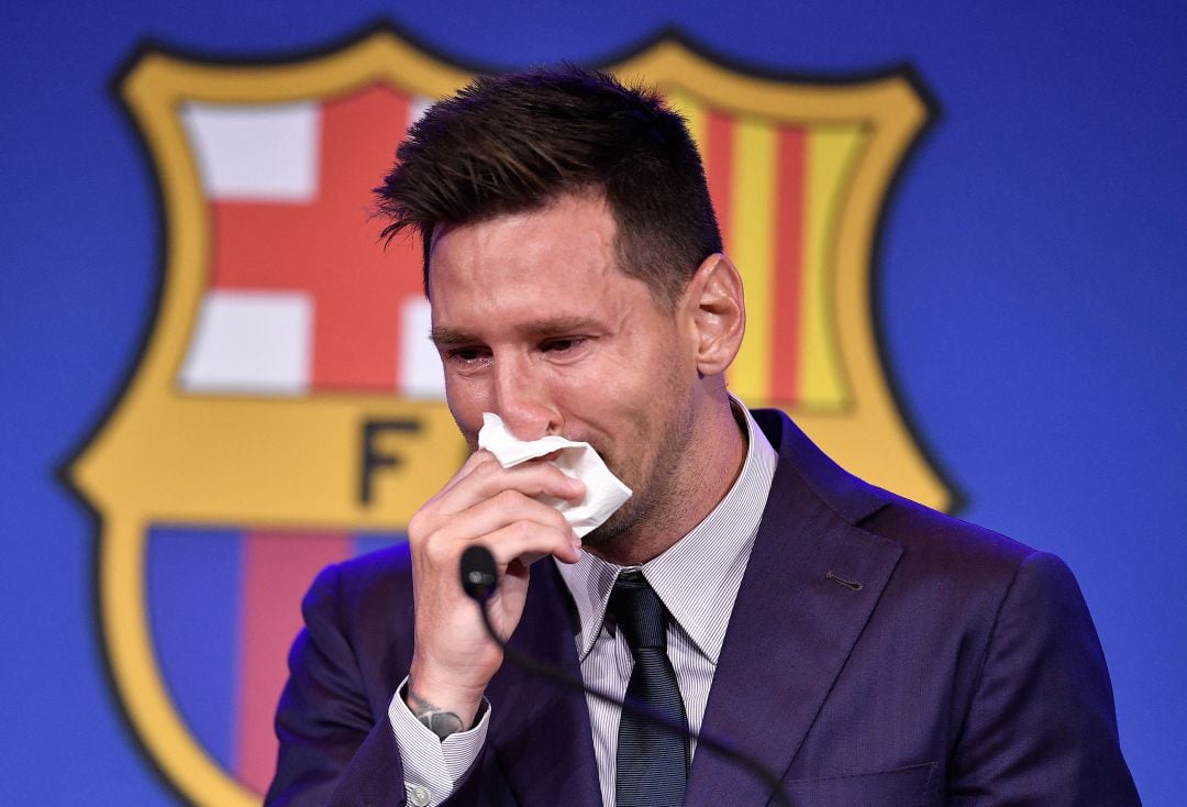 Messi llora en su despedida del Barça