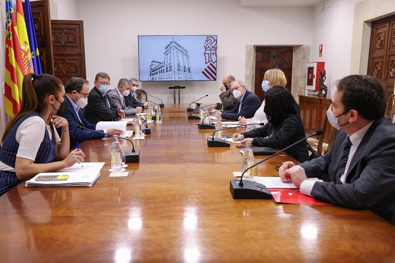 Reunión interdepartamental de la Generalitat para analizar la situación de los sectores económicos de la Comunitat Valenciana