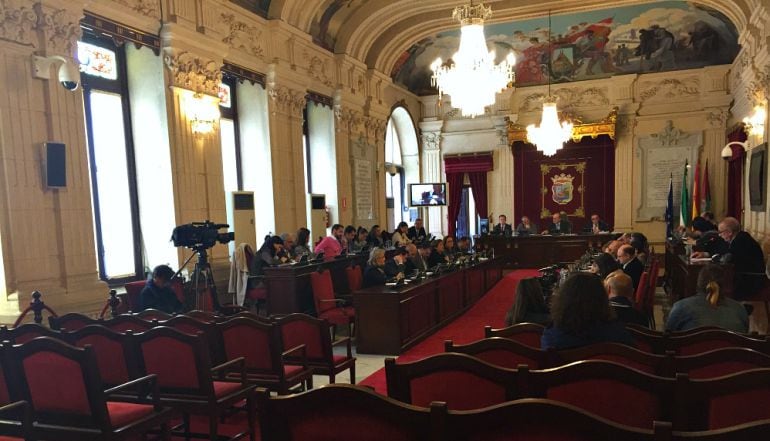 Salón de plenos del ayuntamiento de Málaga durante el debate de presupuestos