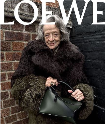 Maggie Smith se convierte en la nueva imagen de la campaña de Loewe a sus 88 años