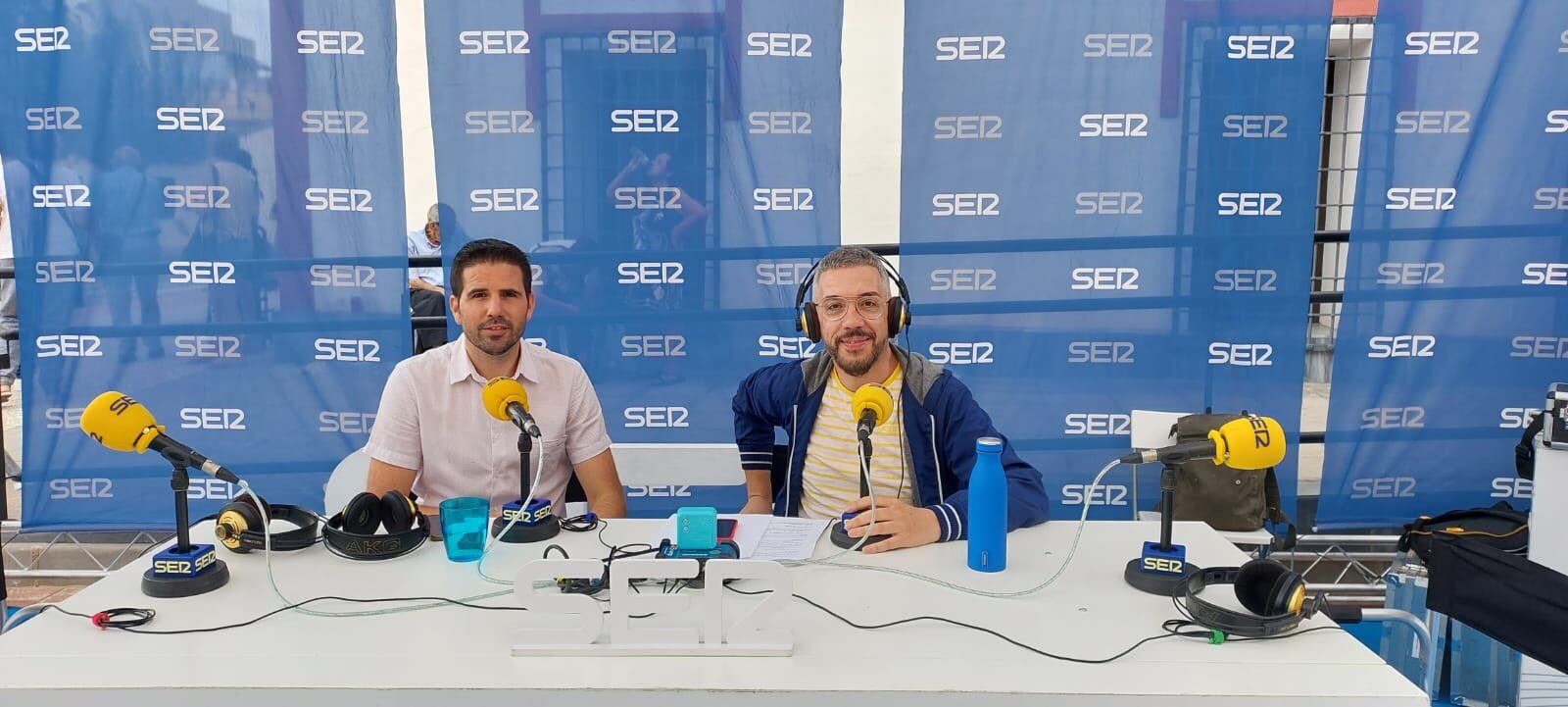 Javier Campillo, concejal de Fiestas en el Ayuntamiento de Santomera, junto a Paco Sánchez