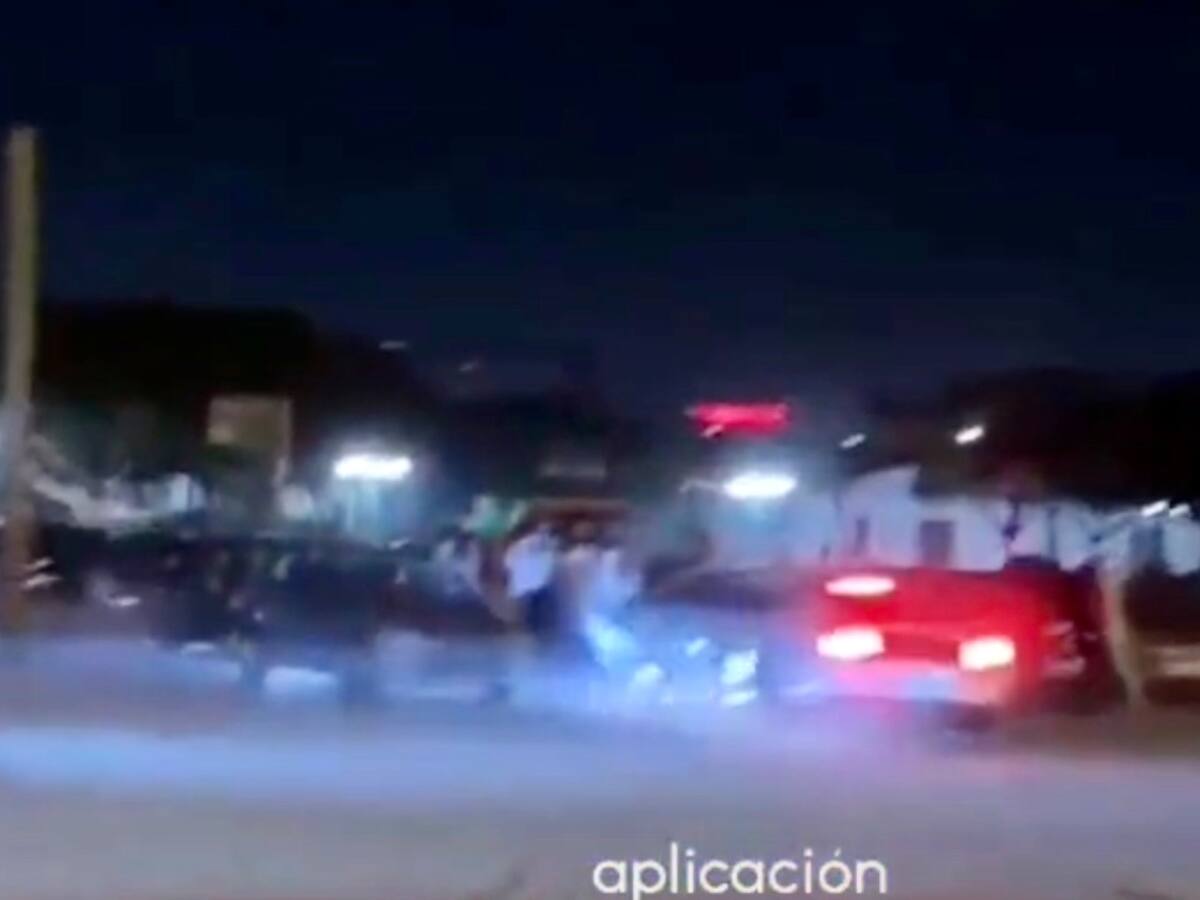 Las carreras ilegales en Málaga: estrella un Mustang, a toda velocidad, contra otros coches