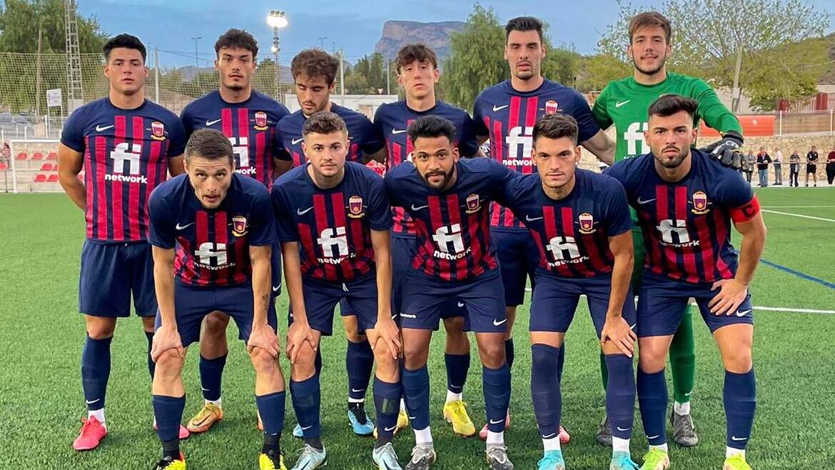 El Eldense B no pudo con el colista Almoradí