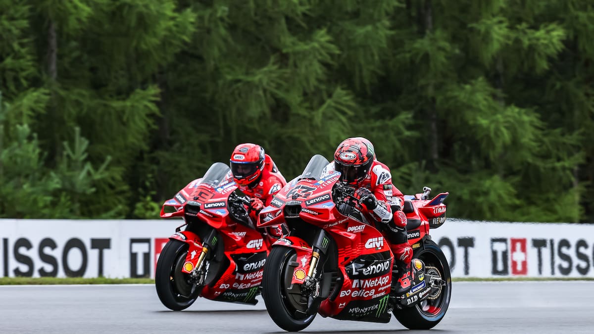 Hachazo de Marc Márquez al Mundial en el GP de la República Checa: victoria para exprimir su ventaja tras la caída de Álex Márquez